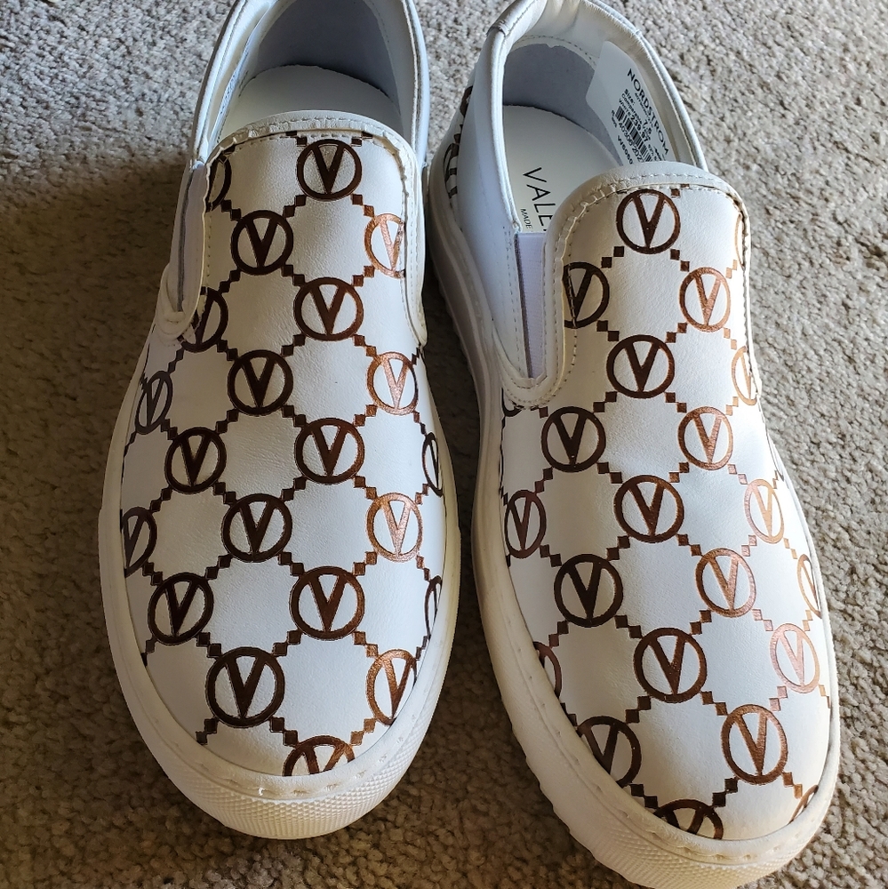 Valentino women Shoes